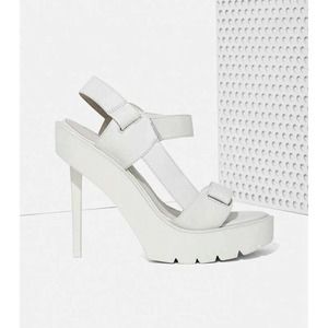NIB Jeffrey Campbell White Platform Heels Sandela Tamera Velcro